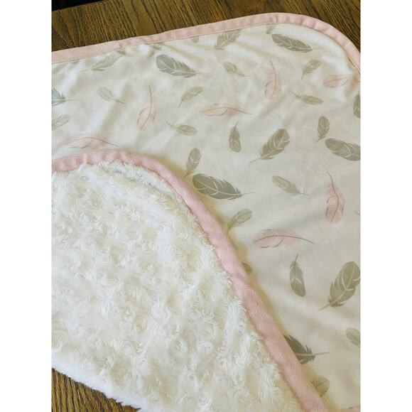 BLANKETS & BEYOND Pink Gray Feathers Leaves Baby Blanket Soft White 28x32” Plush - Picture 3 of 10